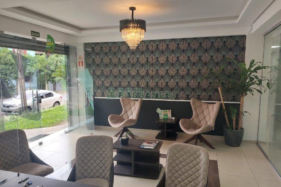Loja com 129m², no bairro Cinqüentenário em Caxias do Sul para Comprar