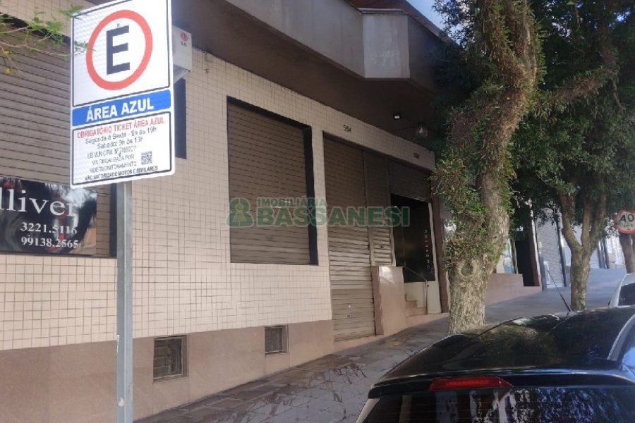 Loja com 78m², no bairro Centro em Caxias do Sul para Comprar
