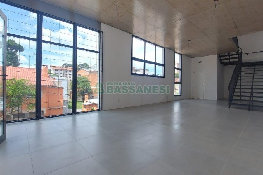 Loja com 267m², no bairro Sagrada Família em Caxias do Sul para Alugar