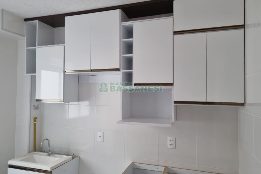 Apartamento com 38m², 2 dormitórios, no bairro Panazzolo em Caxias do Sul para Comprar