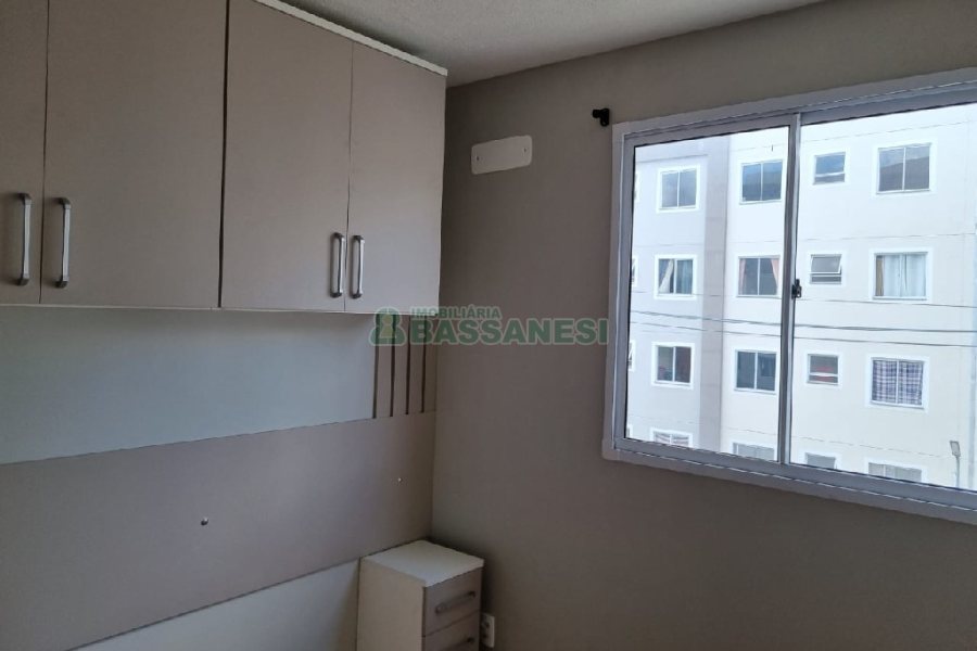 Apartamento com 38m², 2 dormitórios, no bairro Panazzolo em Caxias do Sul para Comprar
