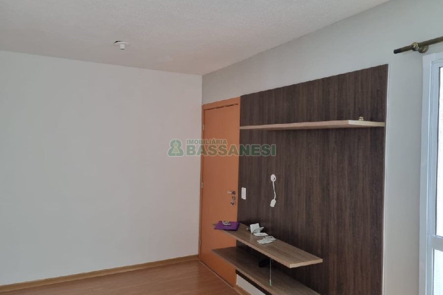 Apartamento com 38m², 2 dormitórios, no bairro Panazzolo em Caxias do Sul para Comprar