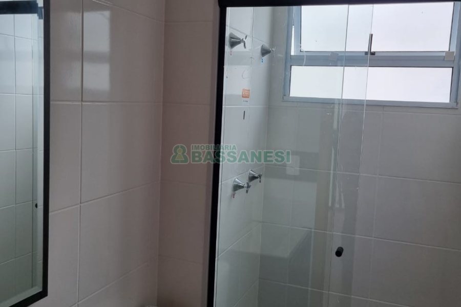 Apartamento com 38m², 2 dormitórios, no bairro Panazzolo em Caxias do Sul para Comprar