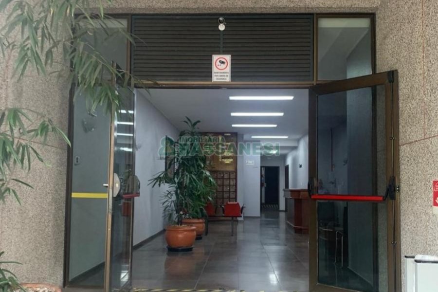 Sala com 47m², no bairro Centro em Caxias do Sul para Alugar