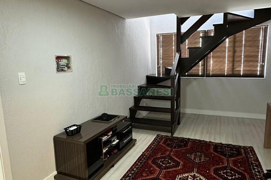 Apto Mobiliado com 141m², 3 dormitórios, 2 vagas, no bairro Panazzolo em Caxias do Sul para Comprar