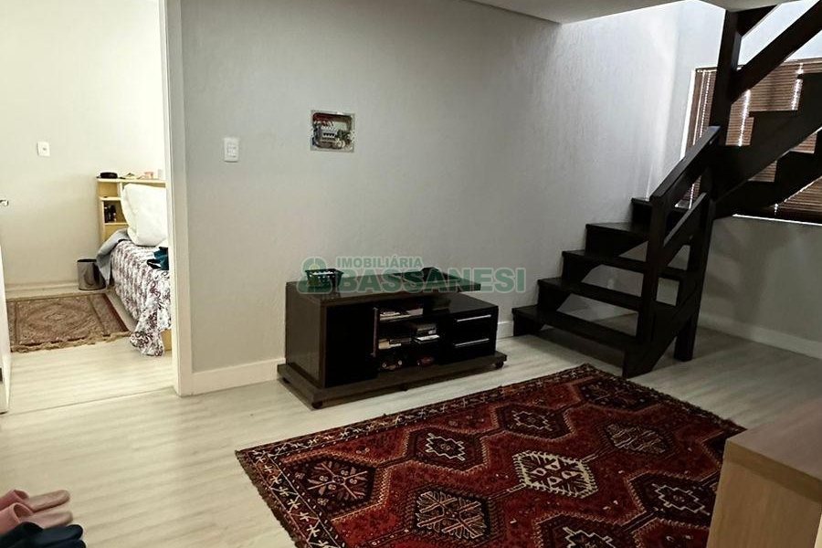 Apto Mobiliado com 141m², 3 dormitórios, 2 vagas, no bairro Panazzolo em Caxias do Sul para Comprar