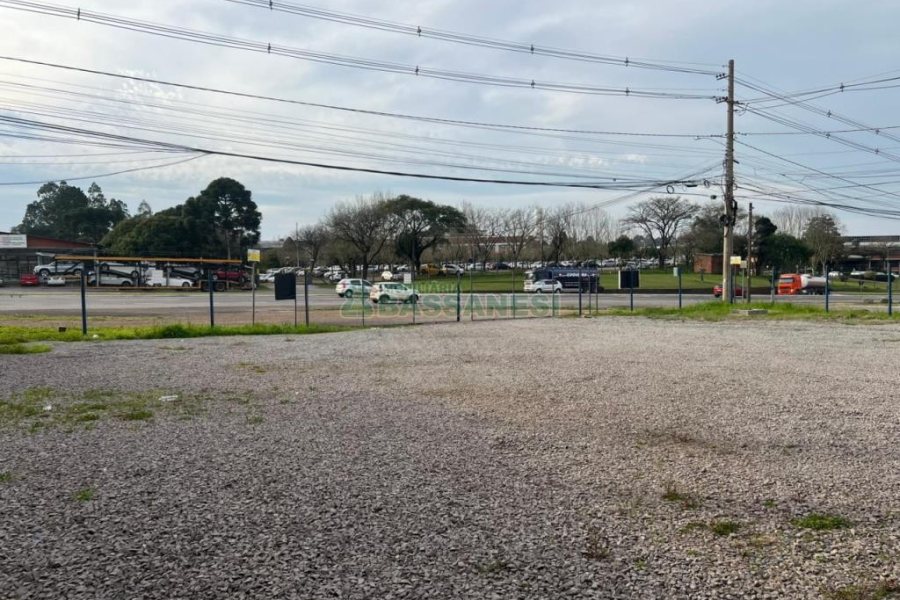 Pavilhão com 360m², no bairro Forqueta em Caxias do Sul para Alugar