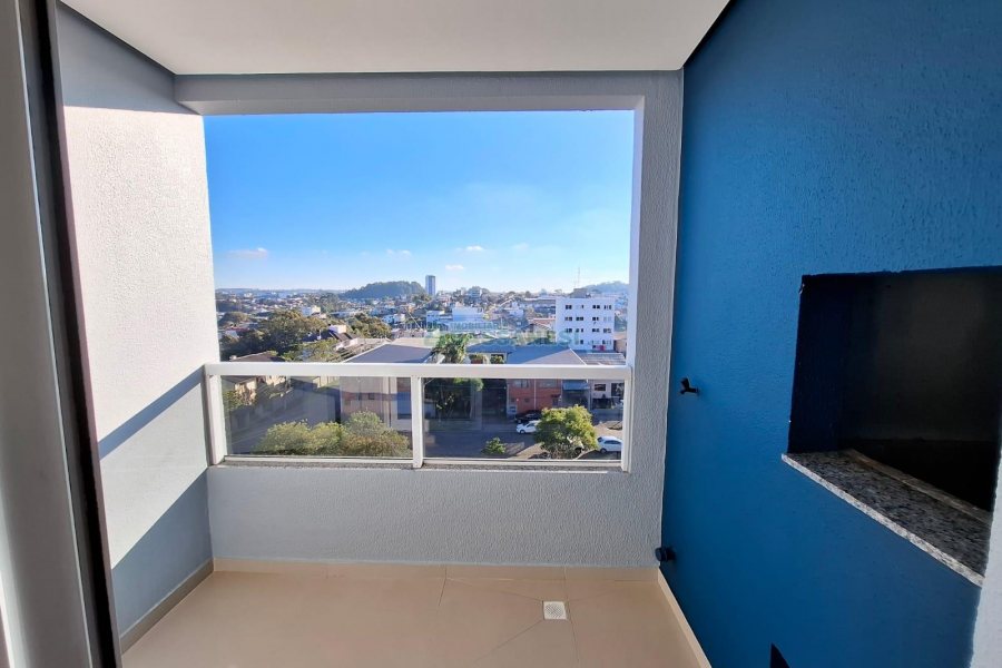 Apartamento com 75m², 2 dormitórios, 2 vagas, no bairro Charqueadas em Caxias do Sul para Alugar