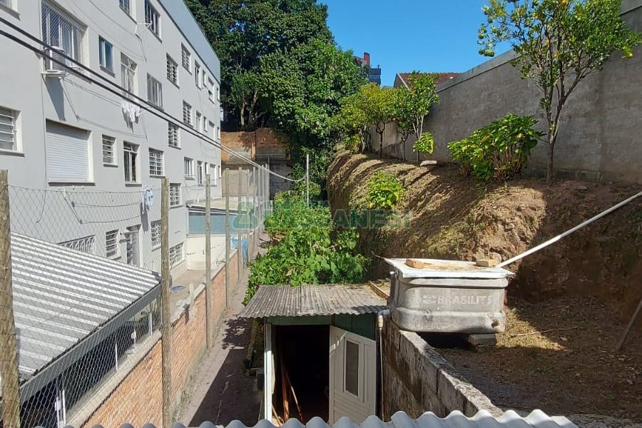 Casa Comercial com 172m², 3 dormitórios, no bairro Lourdes em Caxias do Sul para Comprar