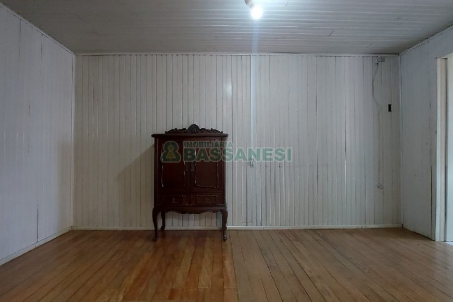 Casa Comercial com 172m², 3 dormitórios, no bairro Lourdes em Caxias do Sul para Comprar