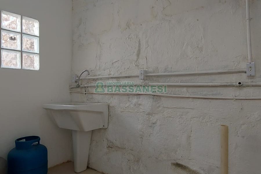 Casa Comercial com 172m², 3 dormitórios, no bairro Lourdes em Caxias do Sul para Comprar