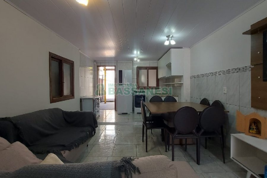 Casa Comercial com 172m², 3 dormitórios, no bairro Lourdes em Caxias do Sul para Comprar