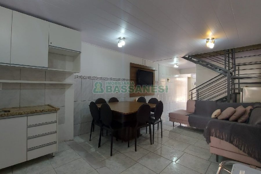 Casa Comercial com 172m², 3 dormitórios, no bairro Lourdes em Caxias do Sul para Comprar