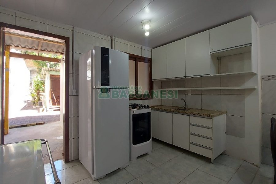 Casa Comercial com 172m², 3 dormitórios, no bairro Lourdes em Caxias do Sul para Comprar