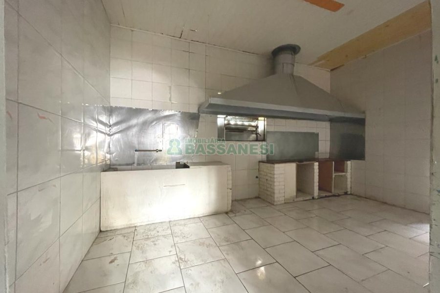 Loja com 180m², no bairro Centro em Caxias do Sul para Alugar