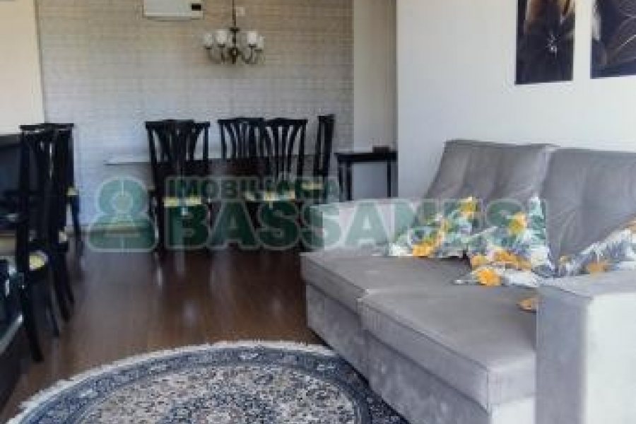 Apto Mobiliado com 83m², 2 dormitórios, 1 vaga, no bairro Pio X em Caxias do Sul para Alugar