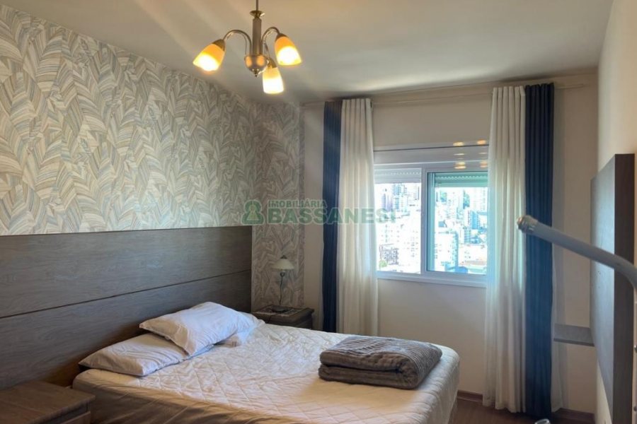 Apto Mobiliado com 83m², 2 dormitórios, 1 vaga, no bairro Pio X em Caxias do Sul para Alugar