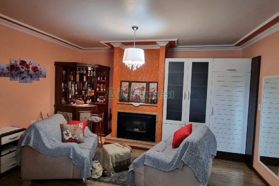 Apartamento com 150m², 3 dormitórios, 2 vagas, no bairro Forqueta em Caxias do Sul para Comprar