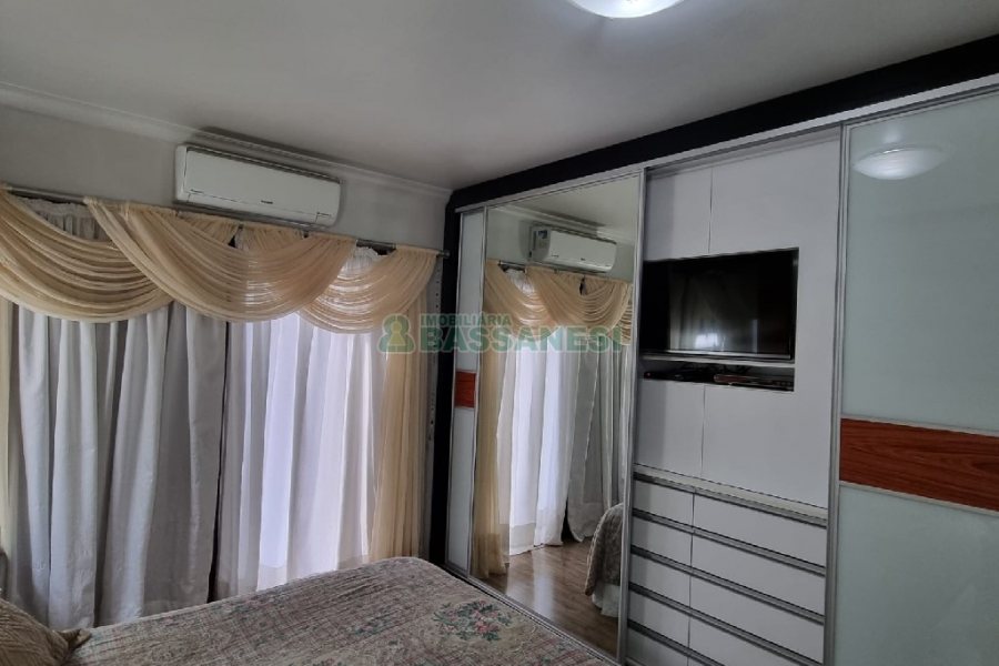 Apartamento com 150m², 3 dormitórios, 2 vagas, no bairro Forqueta em Caxias do Sul para Comprar