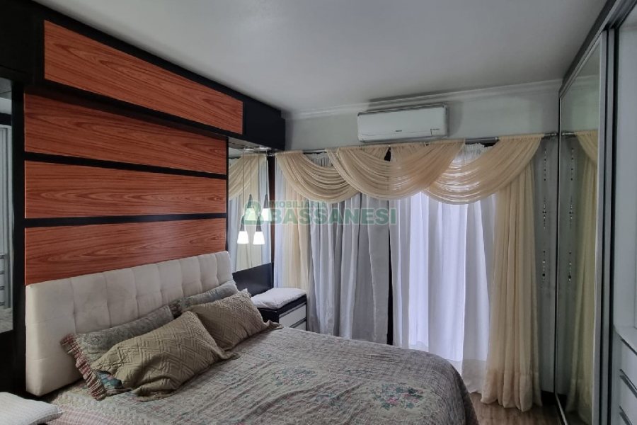 Apartamento com 150m², 3 dormitórios, 2 vagas, no bairro Forqueta em Caxias do Sul para Comprar