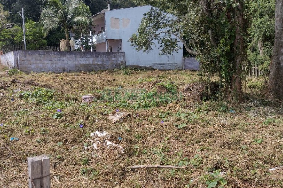 Terreno, no bairro Cidade Nova em Caxias do Sul para Comprar