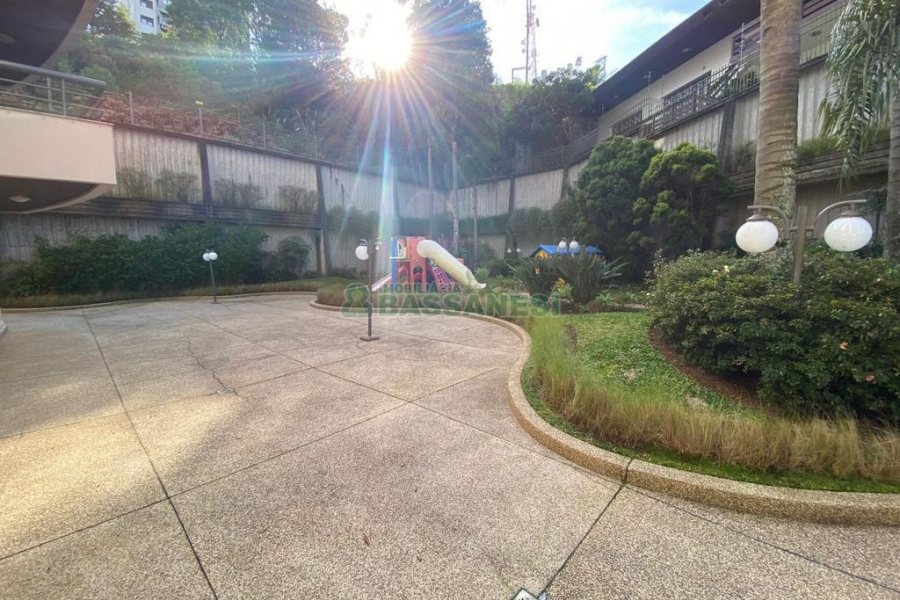 Apto/Cobertura com 463m², 3 dormitórios, 3 vagas, no bairro Jardim América em Caxias do Sul para Comprar