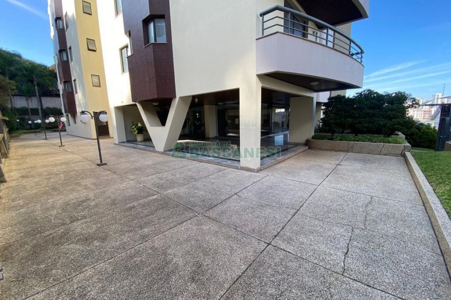 Apto/Cobertura com 463m², 3 dormitórios, 3 vagas, no bairro Jardim América em Caxias do Sul para Comprar