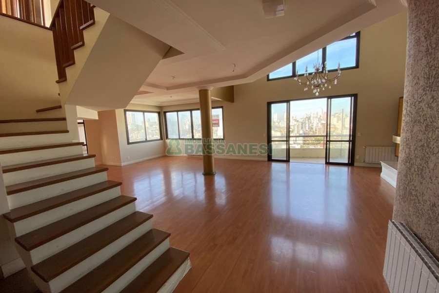 Apto/Cobertura com 463m², 3 dormitórios, 3 vagas, no bairro Jardim América em Caxias do Sul para Comprar