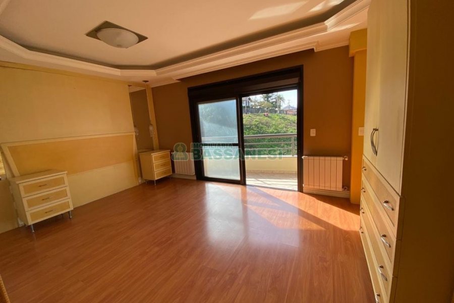 Apto/Cobertura com 463m², 3 dormitórios, 3 vagas, no bairro Jardim América em Caxias do Sul para Comprar