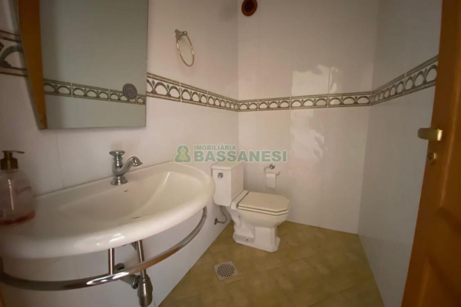 Apto/Cobertura com 463m², 3 dormitórios, 3 vagas, no bairro Jardim América em Caxias do Sul para Comprar