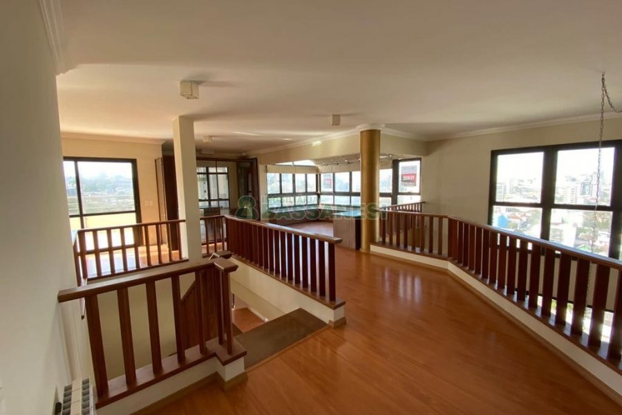 Apto/Cobertura com 463m², 3 dormitórios, 3 vagas, no bairro Jardim América em Caxias do Sul para Comprar