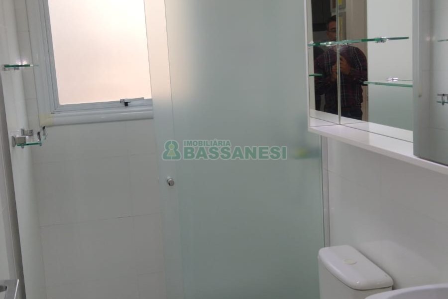Apartamento com 58m², 2 dormitórios, 1 vaga, no bairro São Luiz em Caxias do Sul para Comprar