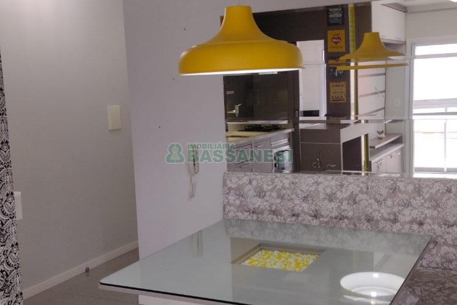 Apartamento com 58m², 2 dormitórios, 1 vaga, no bairro São Luiz em Caxias do Sul para Comprar
