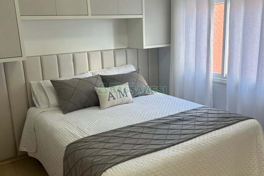 Apartamento com 58m², 2 dormitórios, 1 vaga, no bairro São Luiz em Caxias do Sul para Comprar