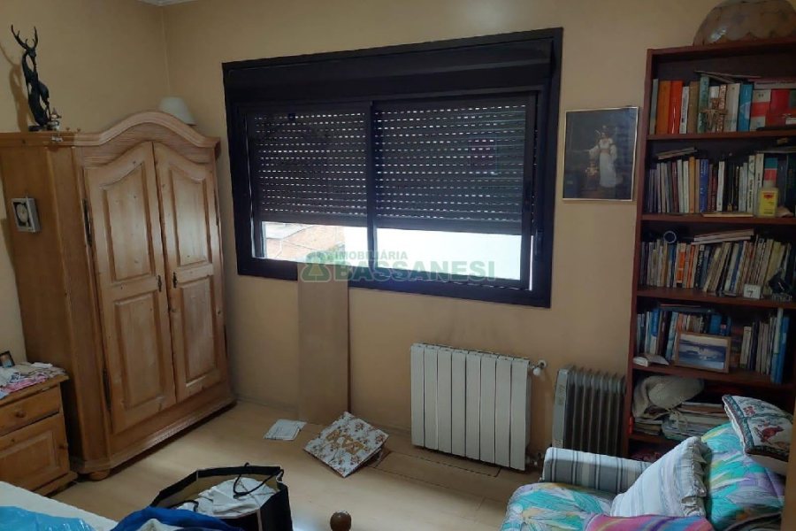 Apartamento com 90m², 2 dormitórios, 1 vaga, no bairro Cristo Redentor em Caxias do Sul para Comprar