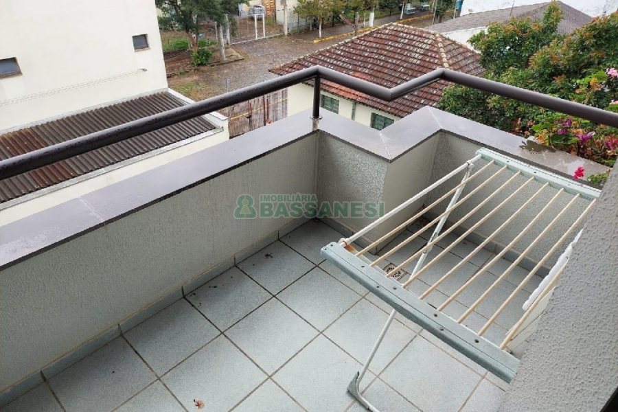 Apartamento com 90m², 2 dormitórios, 1 vaga, no bairro Cristo Redentor em Caxias do Sul para Comprar