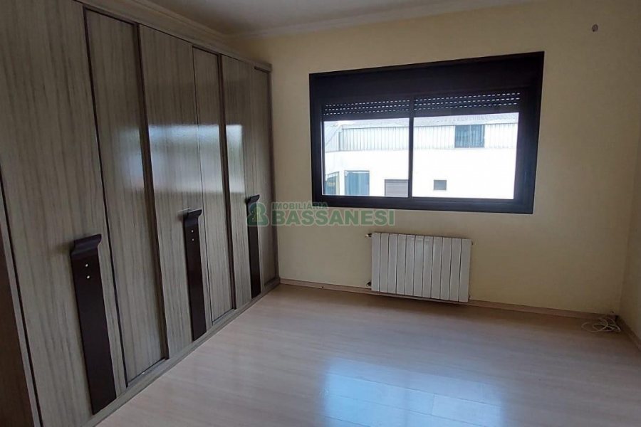 Apartamento com 90m², 2 dormitórios, 1 vaga, no bairro Cristo Redentor em Caxias do Sul para Alugar ou Comprar