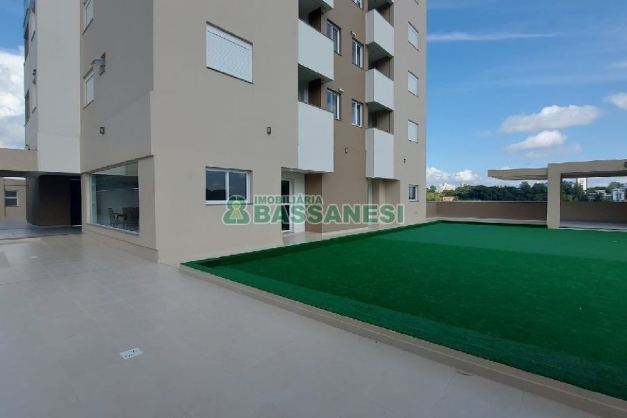 Apartamento com 55m², 2 dormitórios, 1 vaga, no bairro Panazzolo em Caxias do Sul para Comprar