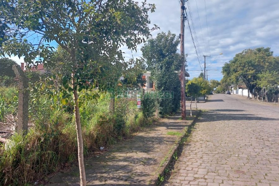Terreno, no bairro Cinqüentenário em Caxias do Sul para Comprar