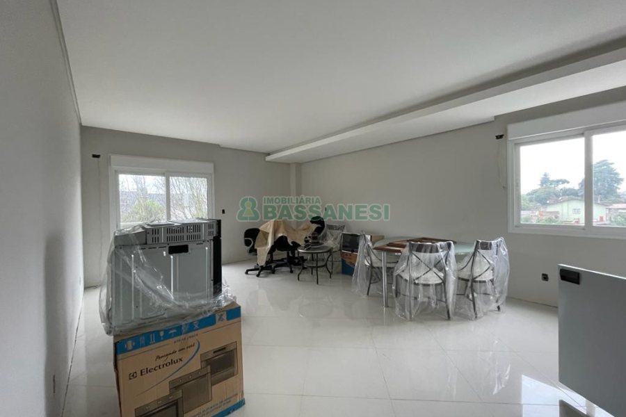 Apartamento com 376m², 3 dormitórios, 4 vagas, no bairro Jardim América em Caxias do Sul para Comprar