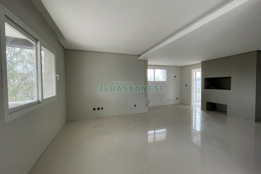 Apartamento com 376m², 3 dormitórios, 4 vagas, no bairro Jardim América em Caxias do Sul para Comprar