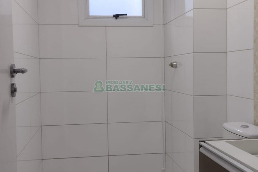 Apartamento com 103m², 2 dormitórios, 1 vaga, no bairro Esplanada em Caxias do Sul para Comprar