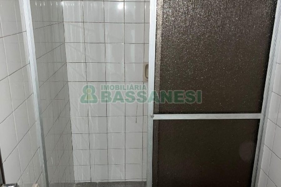 Loja com 60m², no bairro Centro em Caxias do Sul para Alugar