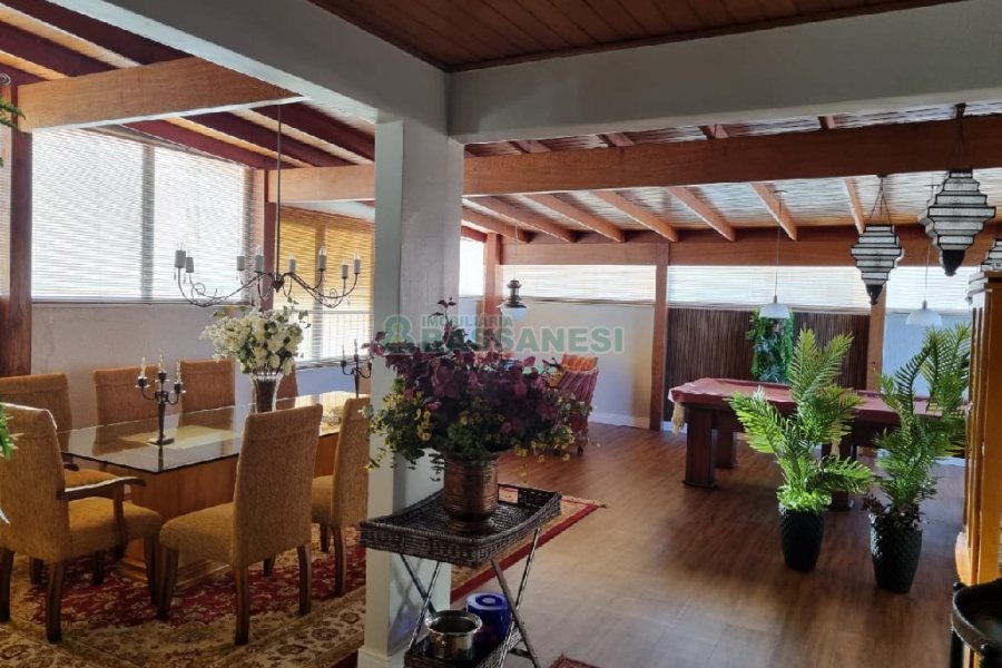 Apto/Cobertura com 191m², 4 dormitórios, 2 vagas, no bairro Lourdes em Caxias do Sul para Alugar ou Comprar