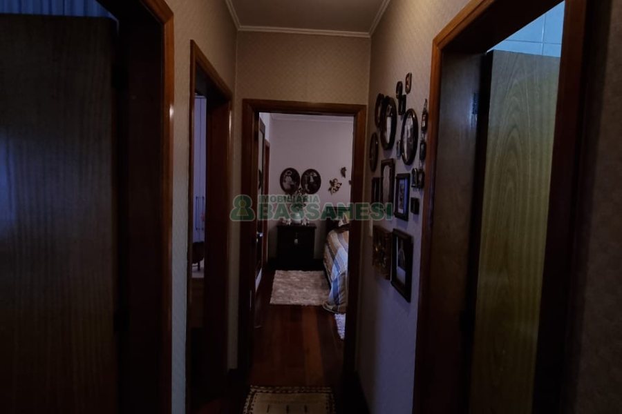 Apto/Cobertura com 191m², 4 dormitórios, 2 vagas, no bairro Lourdes em Caxias do Sul para Alugar ou Comprar