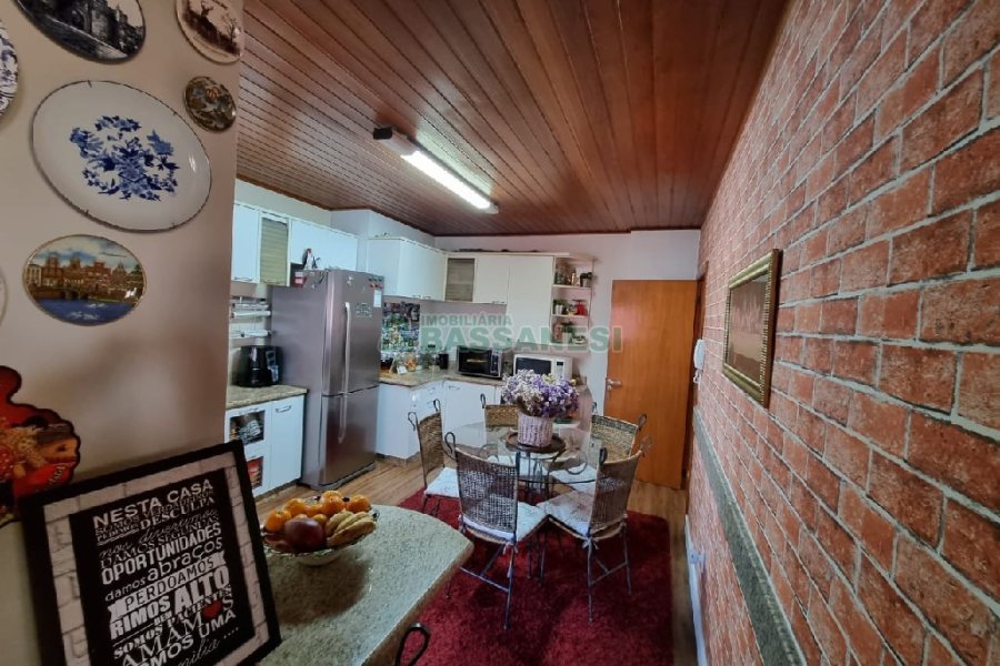 Apto/Cobertura com 191m², 4 dormitórios, 2 vagas, no bairro Lourdes em Caxias do Sul para Alugar ou Comprar