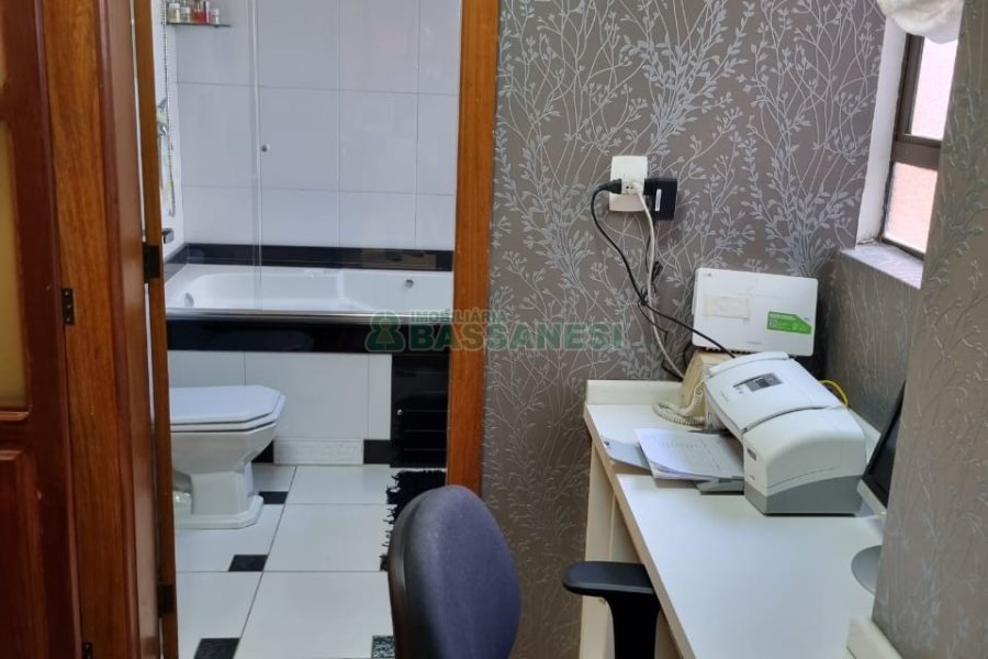 Apto/Cobertura com 191m², 4 dormitórios, 2 vagas, no bairro Lourdes em Caxias do Sul para Alugar ou Comprar