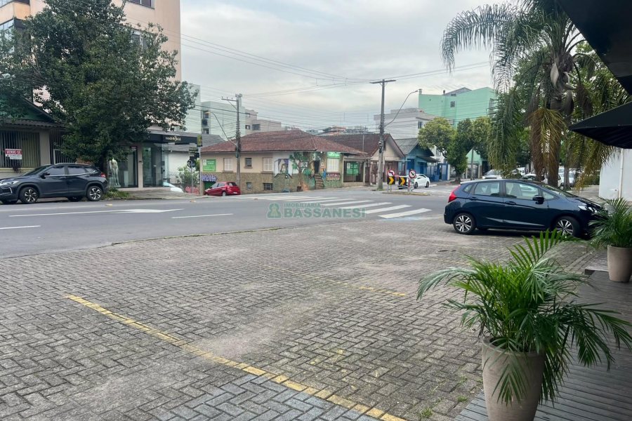 Loja com 85m², no bairro Centro em Caxias do Sul para Alugar