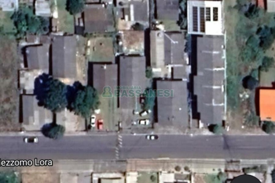 Casa com 128m², 3 dormitórios, 3 vagas, no bairro Desvio Rizzo em Caxias do Sul para Comprar