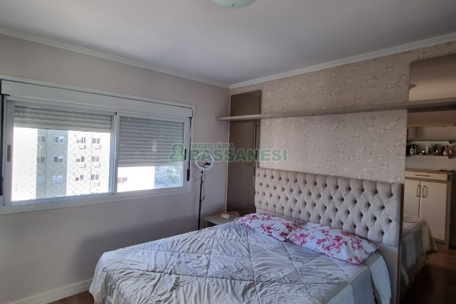 Apartamento com 114m², 3 dormitórios, 2 vagas, no bairro Universitário em Caxias do Sul para Comprar